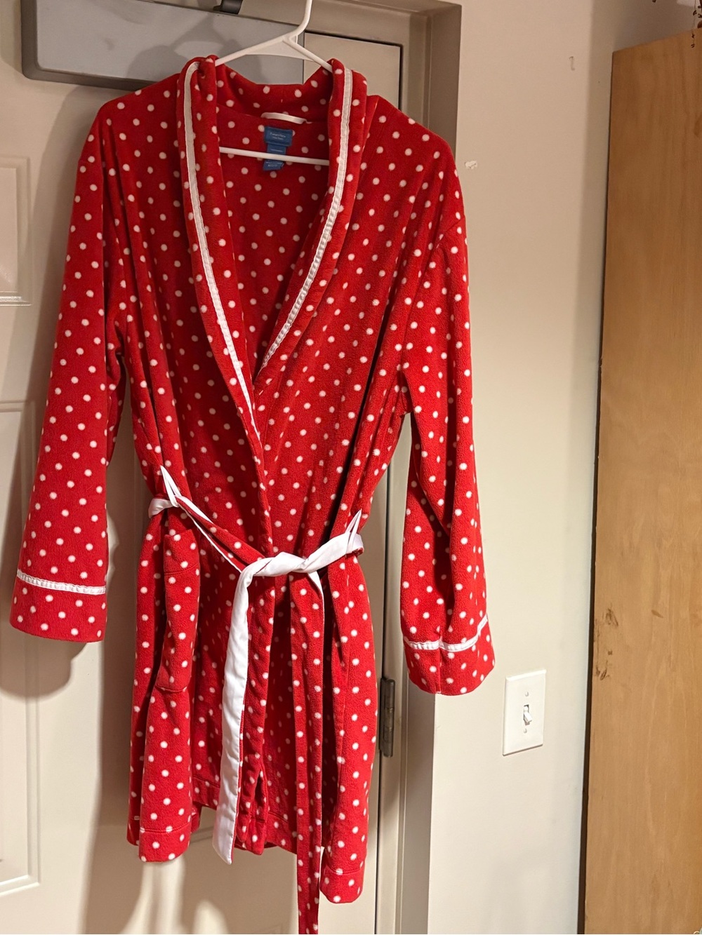 red polka dot fleece robe!